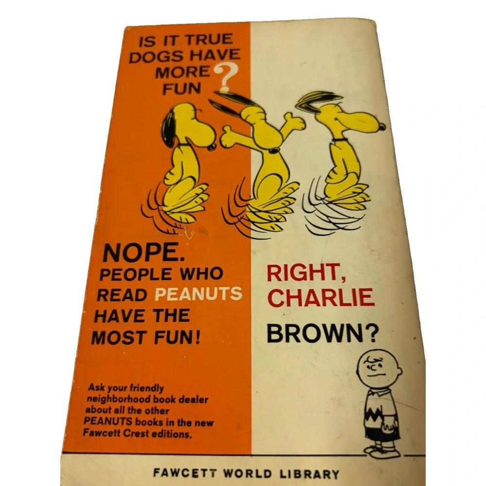 Here Comes Snoopy Charles Schulz Peanuts 1968 Fawcett Crest 12th Printing 50¢